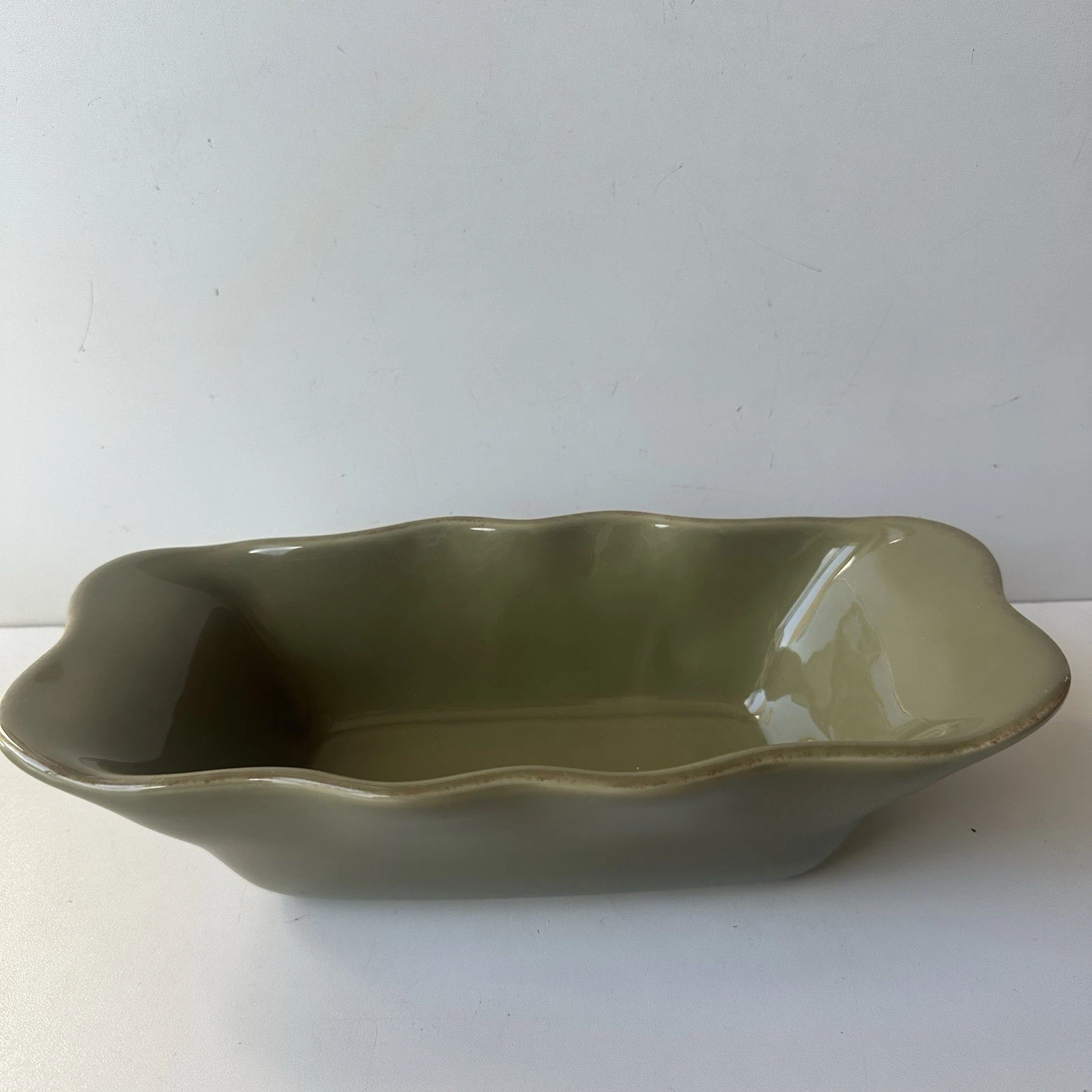 ZRIKE Everyday Sage Green Stoneware Loaf Pan Rectangular Scalloped Baker 10"