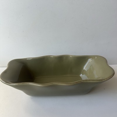 ZRIKE Everyday Sage Green Stoneware Loaf Pan Rectangular Scalloped Baker 10''