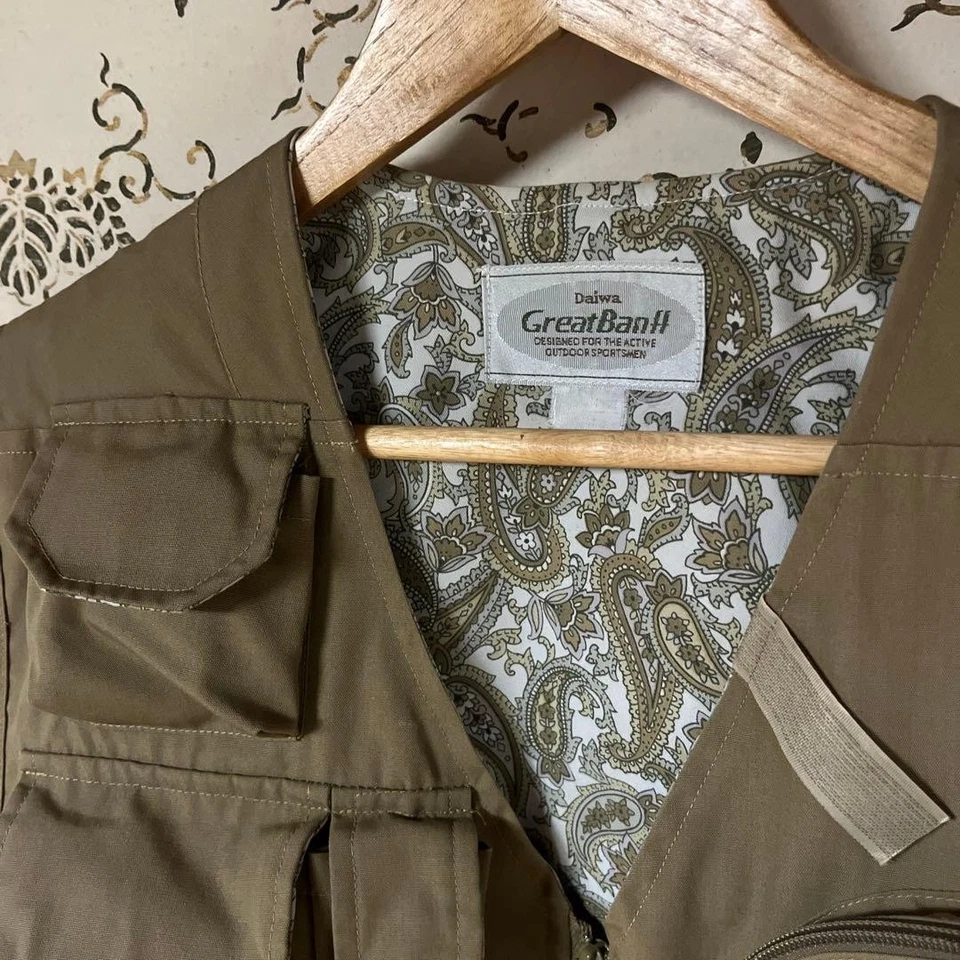 Chaleco de Pesca Daiwa Great Banff Vintage Beige Forro de Cachemira Usado Foto 2 de 4