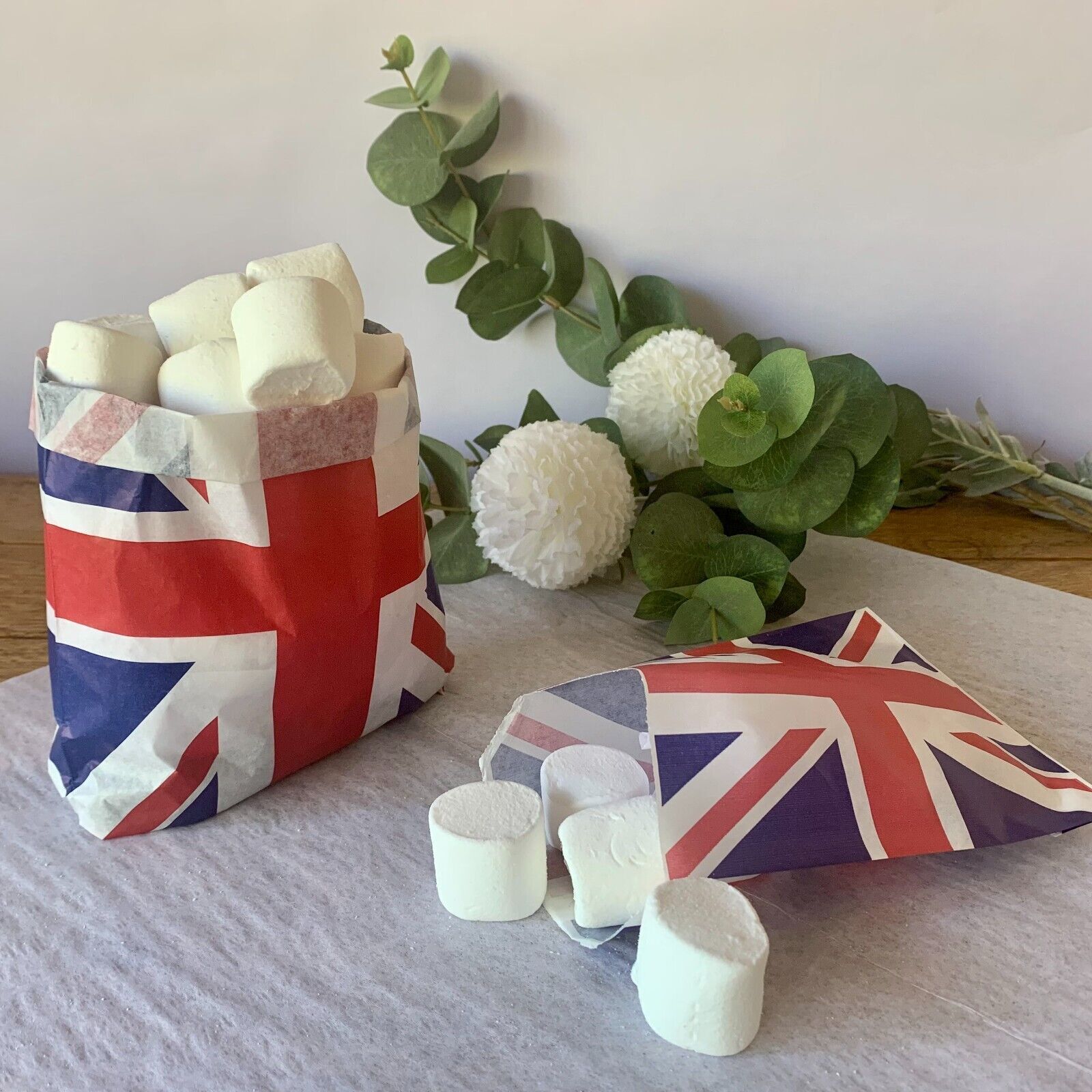 New Union Jack Candy Stripe Paper Gift Bags Party Sweet Treat Buffet