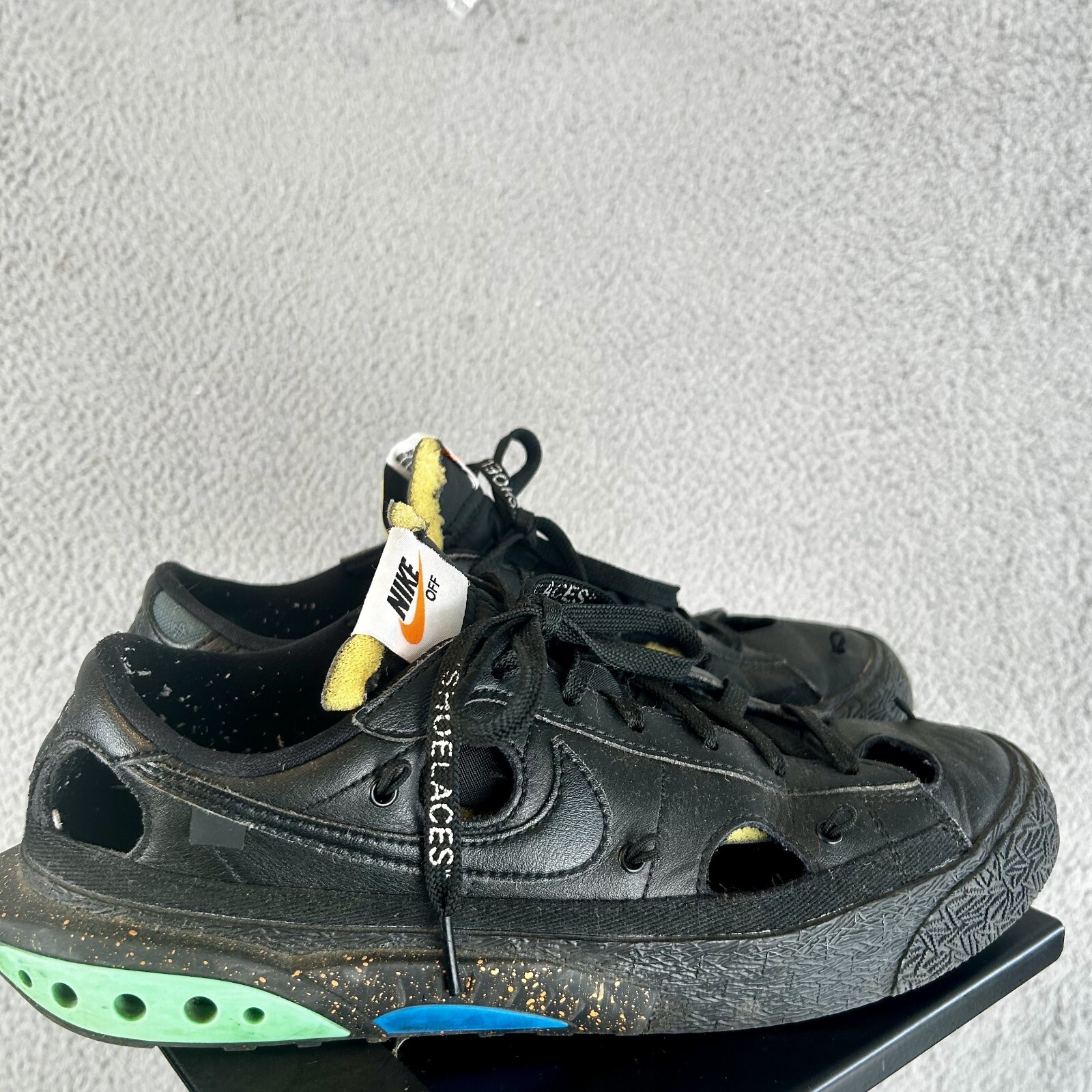 OFF WHITE X NIKE Blazer Nike Off White basso nero verde elettrico taglia 9 5 con scatola