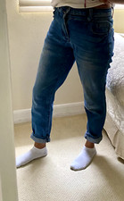 Vintage straight leg jeans, size 6 women