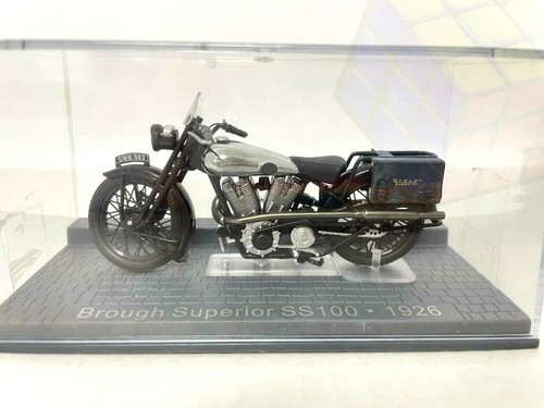Moto clásica Brough Superior SS100 •Año 1926 (Escala 1/24) • Lawrence de Arabia - Imagen 5 de 13