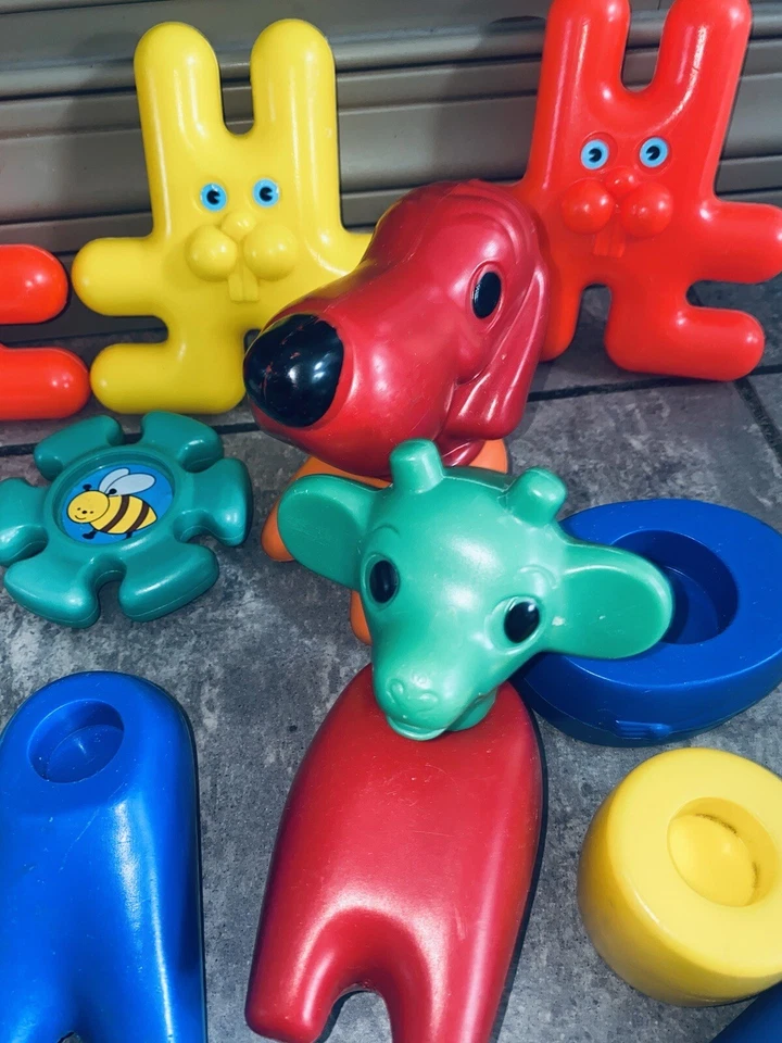 Lote Tupperware Rompecabezas Bloques Entrelazados Enlace Divertido Juguete De Colección Dentición Foto 3 de 4