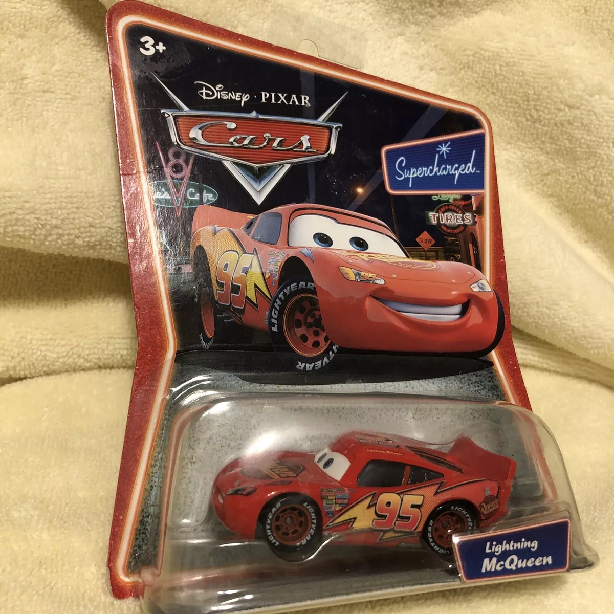 Disney/Pixar Cars Lightning McQueen Style 3D Mouse