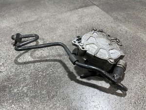 VW Passat B7 3AA Vacumpumpe 03L145100F