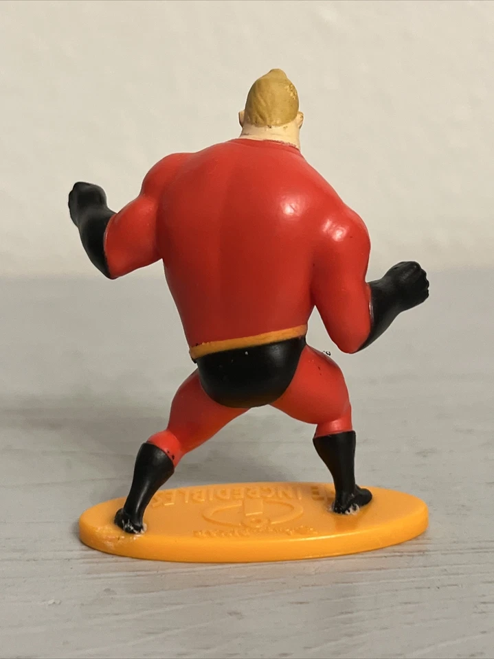 Boneco de ação MR NCREDIBLE 2,5” DISNEY PIXAR BRINQUEDO DE PLÁSTICO (USADO) - Imagem 4 de 4