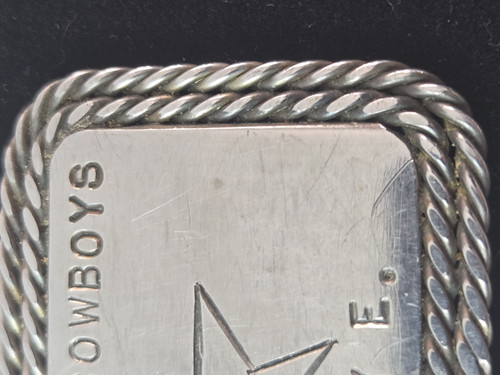 Vintage Belt Buckle featuring the Dallas Cowboys logo and the name "Bobby E." - Picture 5 of 8