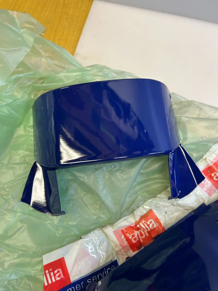 1 entourage compteur bleu aprilia ap8239320 sr 50 air 1997 2001 - Photo 3/4