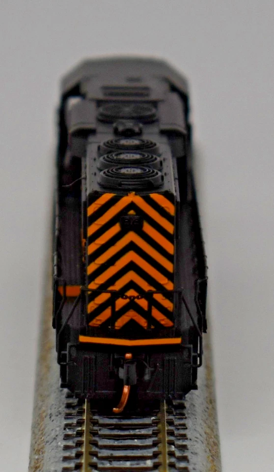 WALTHERS N GA 1:160 #3155 DRGW RIO GRANDE EMD GP60 920-75402 LED LIGHTS LNIB - Image 4 of 4