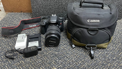 Canon EOS Rebel T6S Camera w/EFS 18-135mm Image Stabilizer Lens