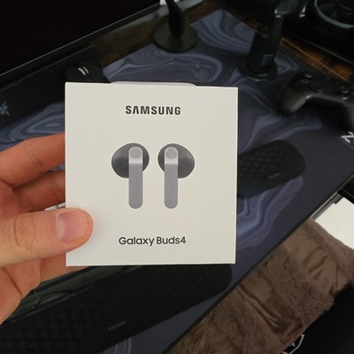 Samsung Galaxy Buds4 Stereo Bluetooth Headset SM-R540 Galaxy AI Black Schwarz