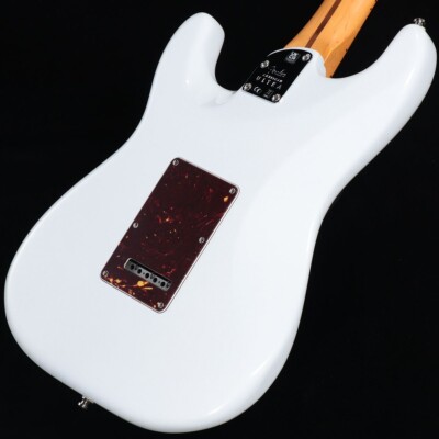 Fender American Ultra Stratocaster HSS Maple Fingerboard Arctic