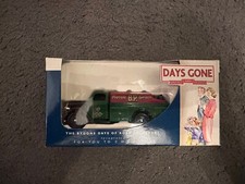 LLEDO Days Gone - DG057006 1939 Ford Tanker BP