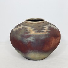 R. Kevin Kelley Studio Art Pottery Raku Iridescent Incised Ceramic Vase Signed