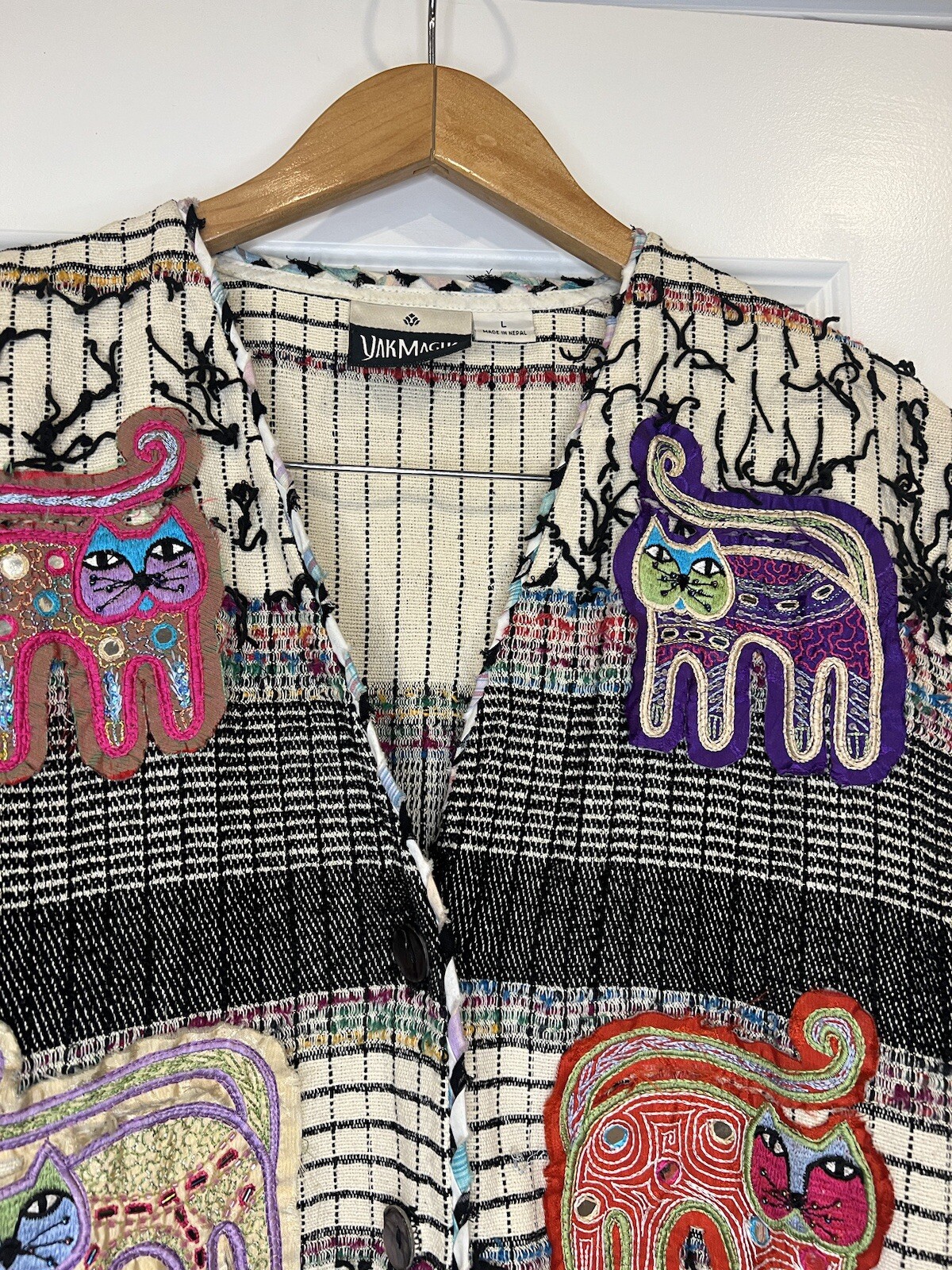 Yak Majik Jacket Size Large Patchwork Fringe Bead… - image 3