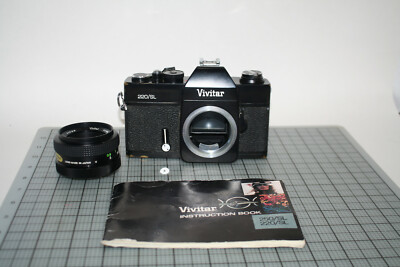 VIVITAR AUTO 55mm 1:2.8 M42 SCREW MOUNT LENS w/ VIVITAR 220/SL 35mm SLR camera