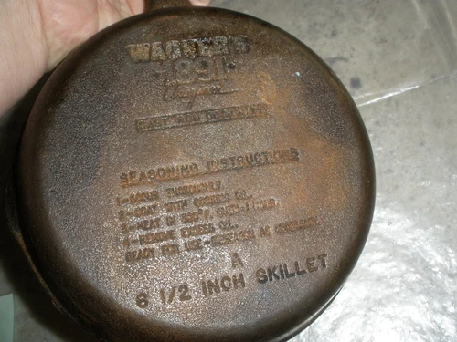 Wax Coated Cast Iron Skillet Pan Wagner's 1891 Original 6.5" with Handle