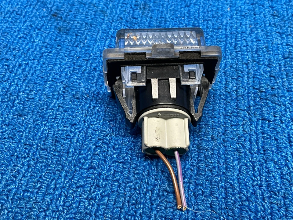 Mercedes S550 W221 2007-2009 sedán tapa maletero trasero matrícula lámpara luz OEM Foto 4 de 4