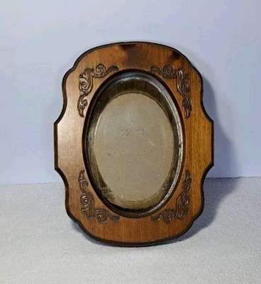Vtg Oval Wooden Picture Photo Frame With Carved Designs & Mirrored Border READ