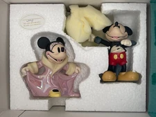 WDCC Walt Disney classics collection Mickey And Minnie Mouse All Dolled Up