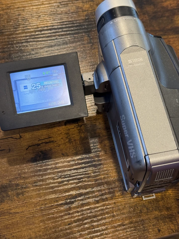 JVC GR-SXM520U Camcorder Super VHS C 400X Digital Zoom + Digitizing usb KIT - Image 2 of 4