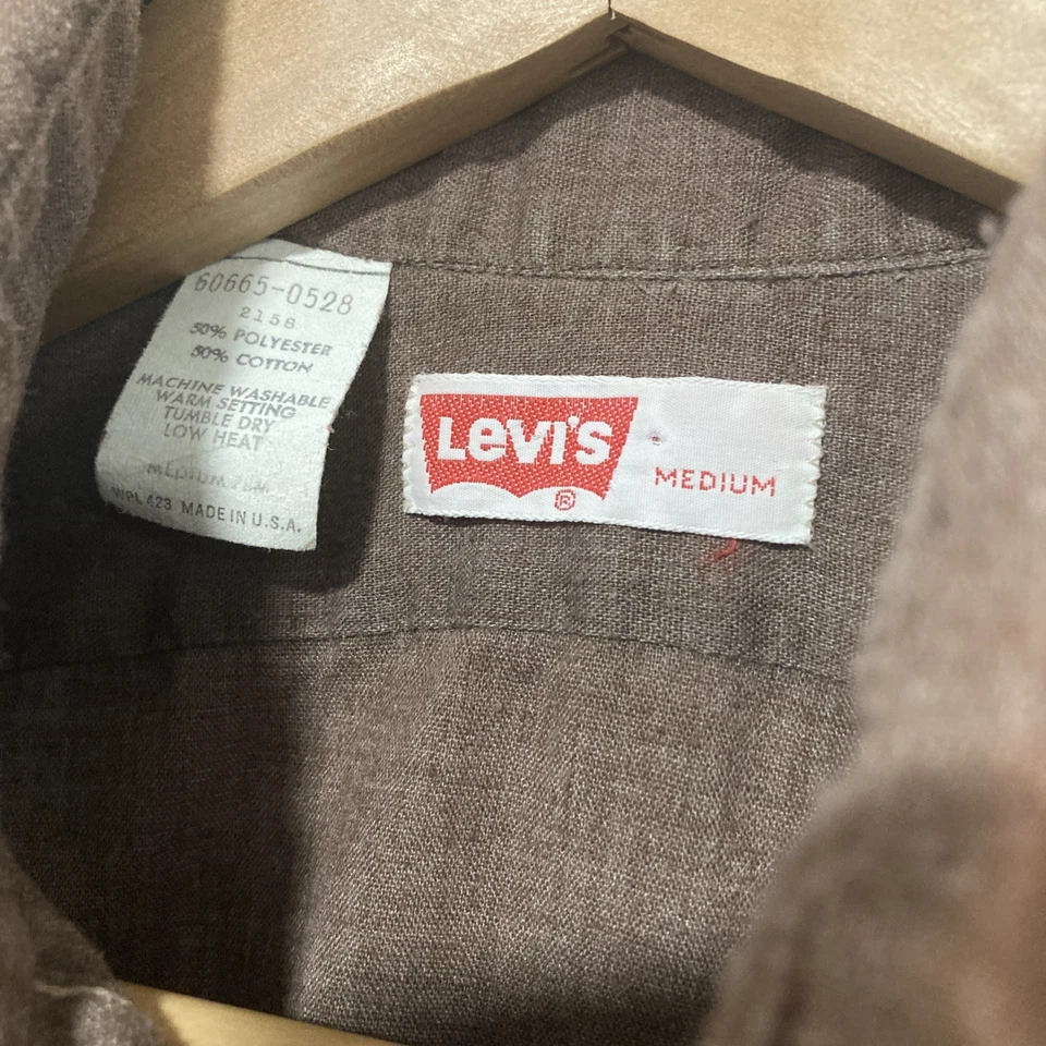 Vintage Levi’s White Tab Western Button Shirt Size Medium Cotton Poly USA - Image 3 of 4