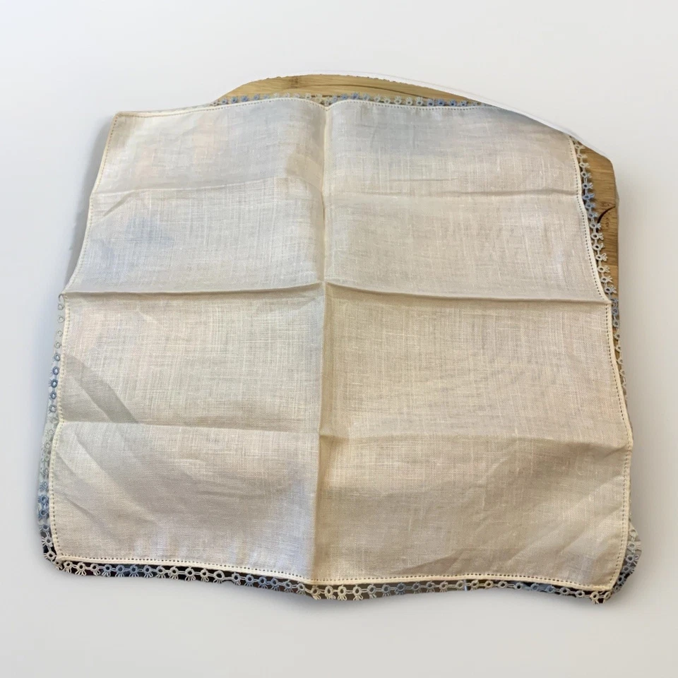 Pañuelo vintage para mujer Hanky puro lino irlandés azul encaje Boarder Foto 4 de 4