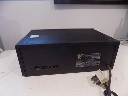 Hitachi D-220 Stereo Cassette Deck FAULTY Sold as SPARES/PARTS - Picture 6 of 9