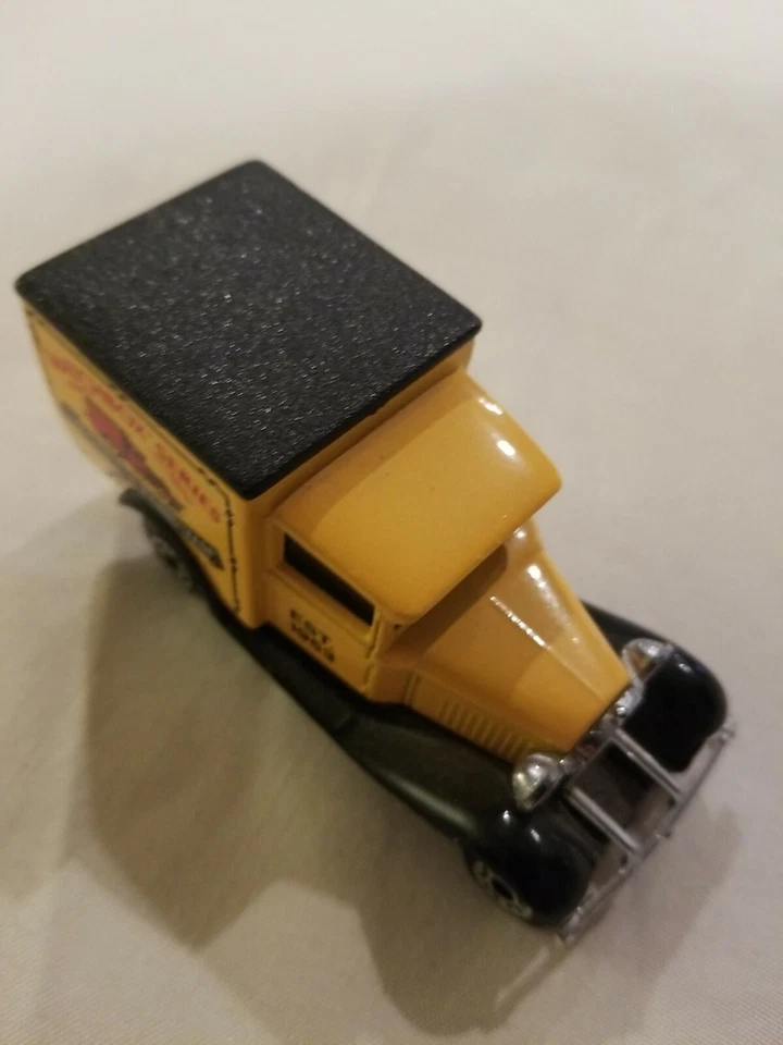 Vintage MATCHBOX INT'L "MODEL A" FORD VAN 1979 - Thailand DIECAST - Image 2 of 4