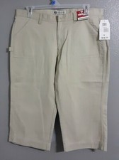 WOMAN'S FADED GLORY ESSENTIAL FAVORITES CAPRI PANTS.SIZE 18
