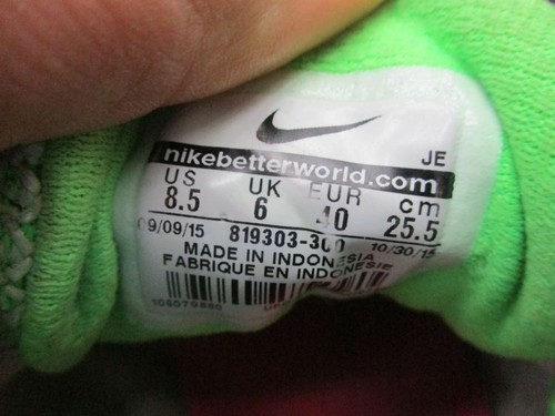 Nike Size 8.5 Womens Green Athletic Revolution 3 Training Sneakers Shoes 3B - Picture 7 of 7