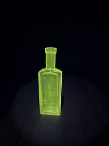 Vintage 3 INNS Manganese - Uranium Dairy Bottle Cleveland Ohio