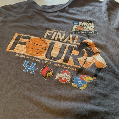 The Victory Mens Distressed Gray Medium  2012 NCAA Final Four Graphic T-Shirt