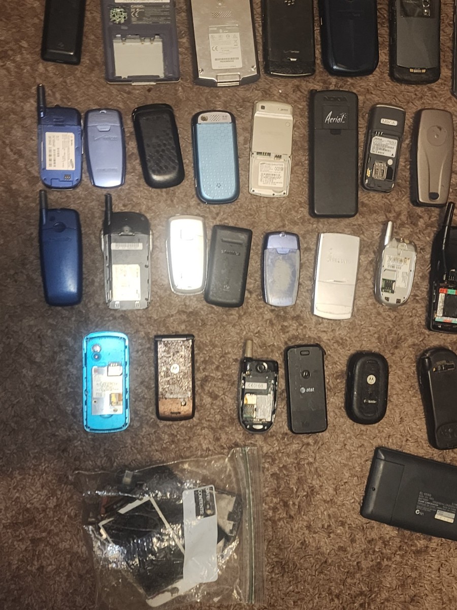 Lot Of Old Phones For Scrap (75) | eBay