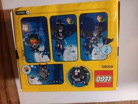 NEW Lego 40090 Halloween Bat Damaged Box  Holiday LE
