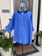 HLT453 Periwinkle Small NWT Match Point Linen Shirt Blouse Roll Tab Sleeve Blue