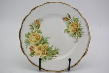 Vintage 1940s Royal Albert Bone China, 8 Inch Plate, Yellow Tea Rose