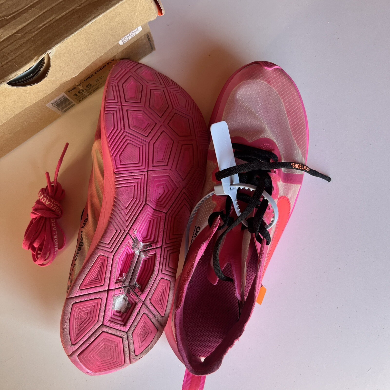 OFF WHITE X NIKE Nike Off White x Zoom Fly tulip rosa taglia 10 5