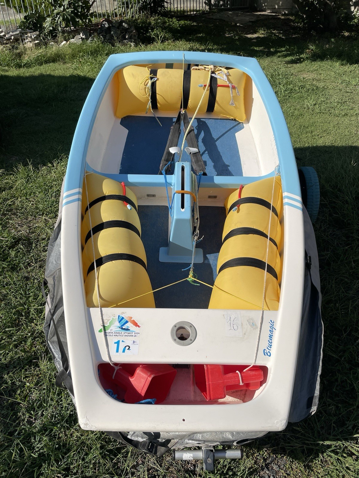 Optimist deriva barca a vela bianca/azzurra con carrello e vele ITA 8896/9686