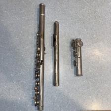 Yamaha YFL-24N Nickel Student Flute Plays Good