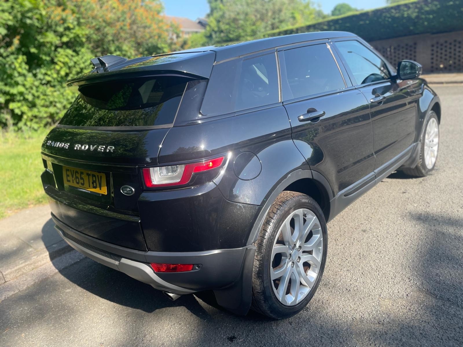 2015 Land Rover Range Rover Evoque, photograph 5