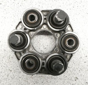 BMW F11 520D, Gelenkscheibe, 26117610061