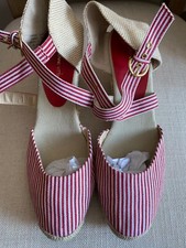 NWOB ADRIENNE VITTADINI CUTE RED STRIPED WEDGE HEEL ESPADRILLES SZ 9.5