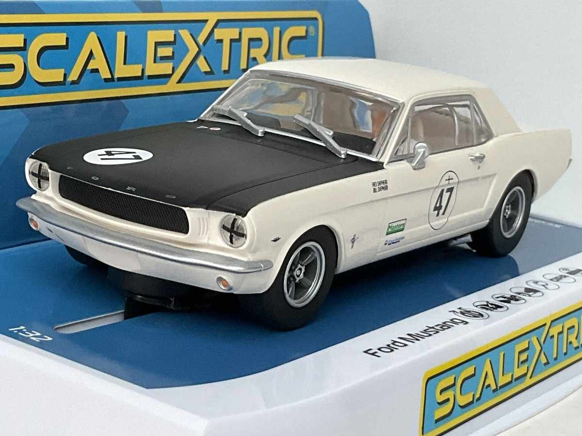 SCALEXTRIC 1/32 フォード マスタング Boss 302 1970 ストリート