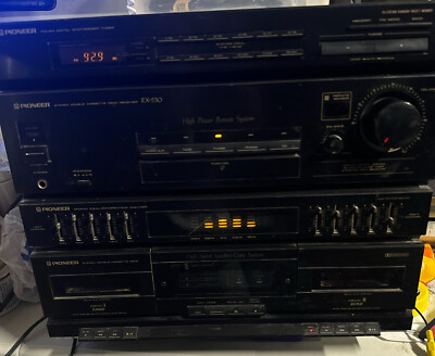 Pioneer RX-530 FM/AM Digital Synthesizer w/ Double Cassette Deck Receiver