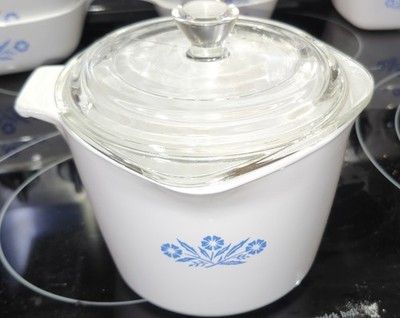 Corning Ware Blue Cornflower Sauce Maker 32 Oz/4 Cup/1 Quart P55B (R) & Lid