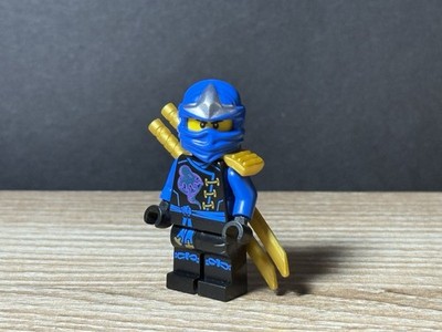 LEGO  Ninjago Jay Skybound Minifigure 70602 Elemental Dragon njo0210 Wrong Hood