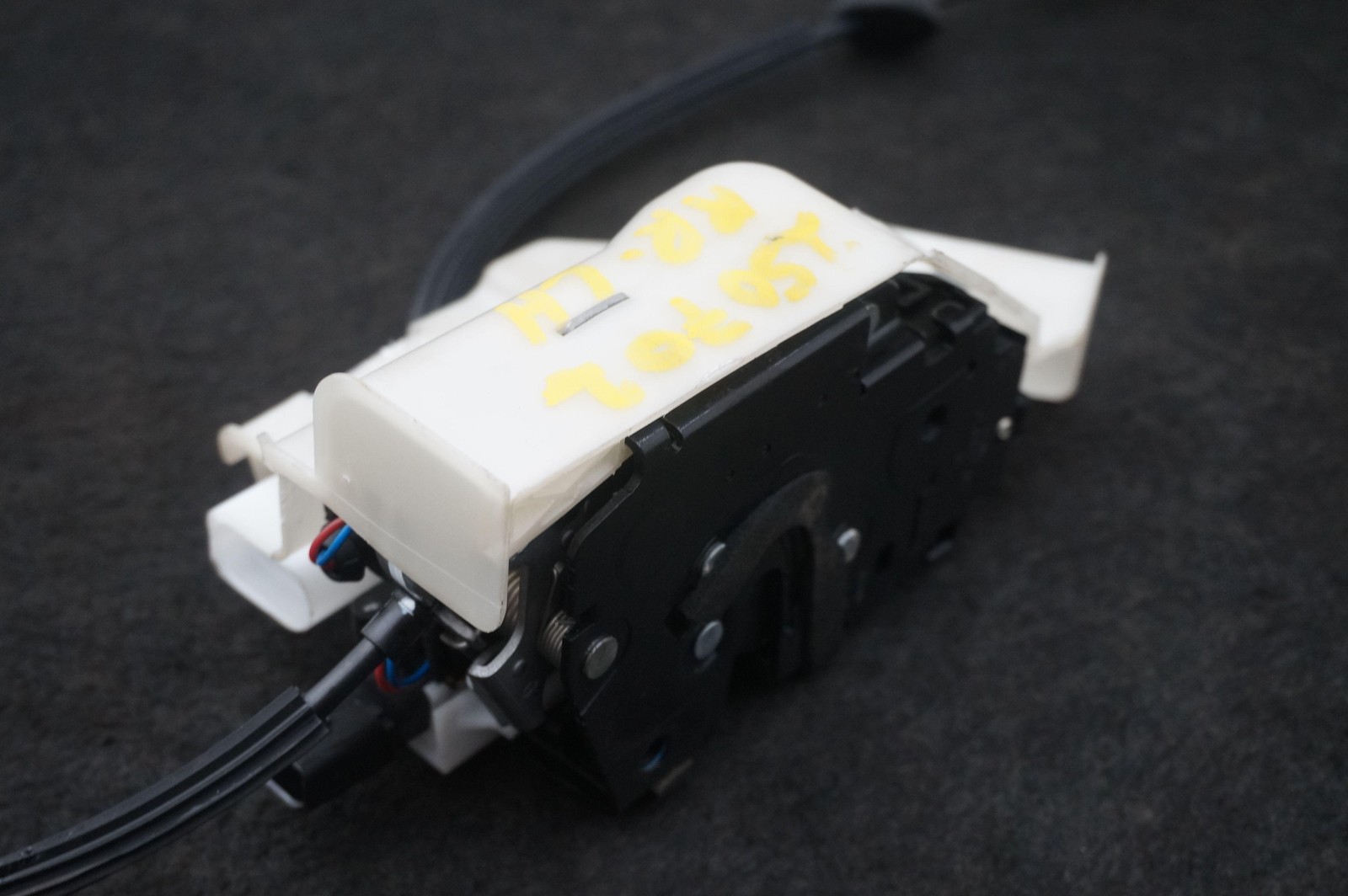 Rear Left Door Latch Actuator 3D4839015S Bentley Continental Flying Spur 2006-12