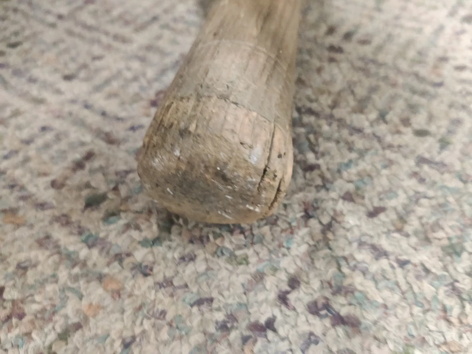 Vintage 1920s Hillerich & Bradsby Paul Waner Baseball Bat – Rare Antique Collect - Image 4 of 4